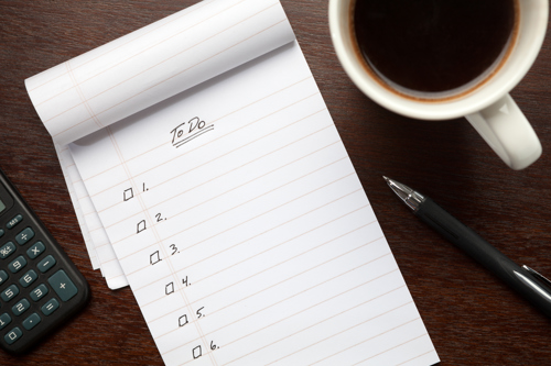 A blank notepad except for numbered spaces is ready to be customized